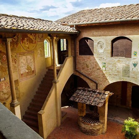 Tognazzi Casa Vacanze - Casa Il Giglio تْشيرتالدو المظهر الخارجي الصورة