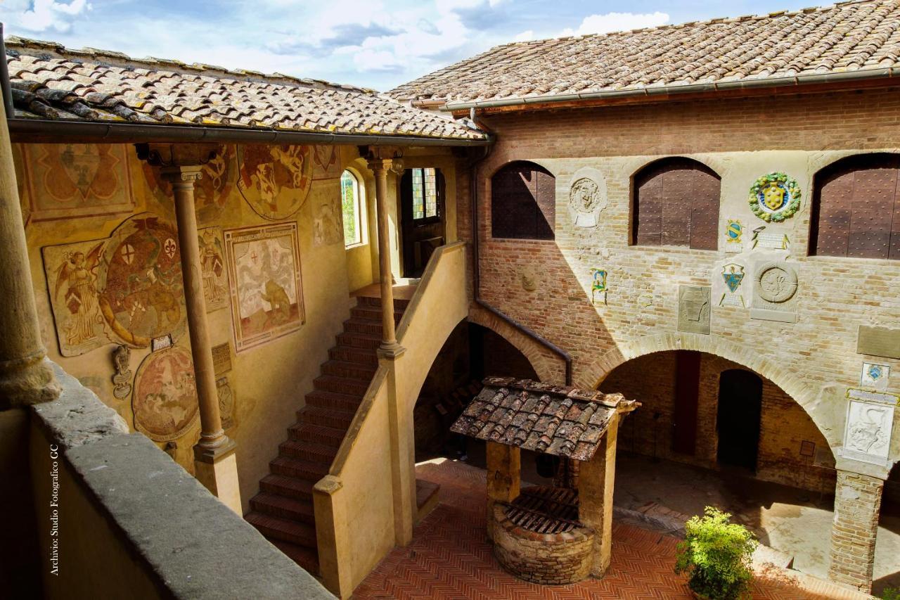 Tognazzi Casa Vacanze - Casa Il Giglio تْشيرتالدو المظهر الخارجي الصورة